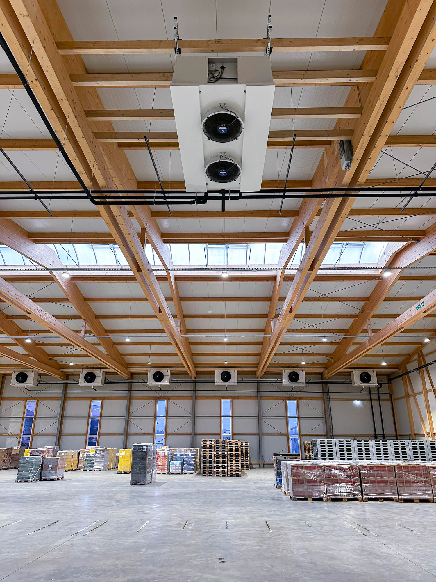 Heiz- und Kühldecke im Neubau der Funke Klimatechnik GmbH