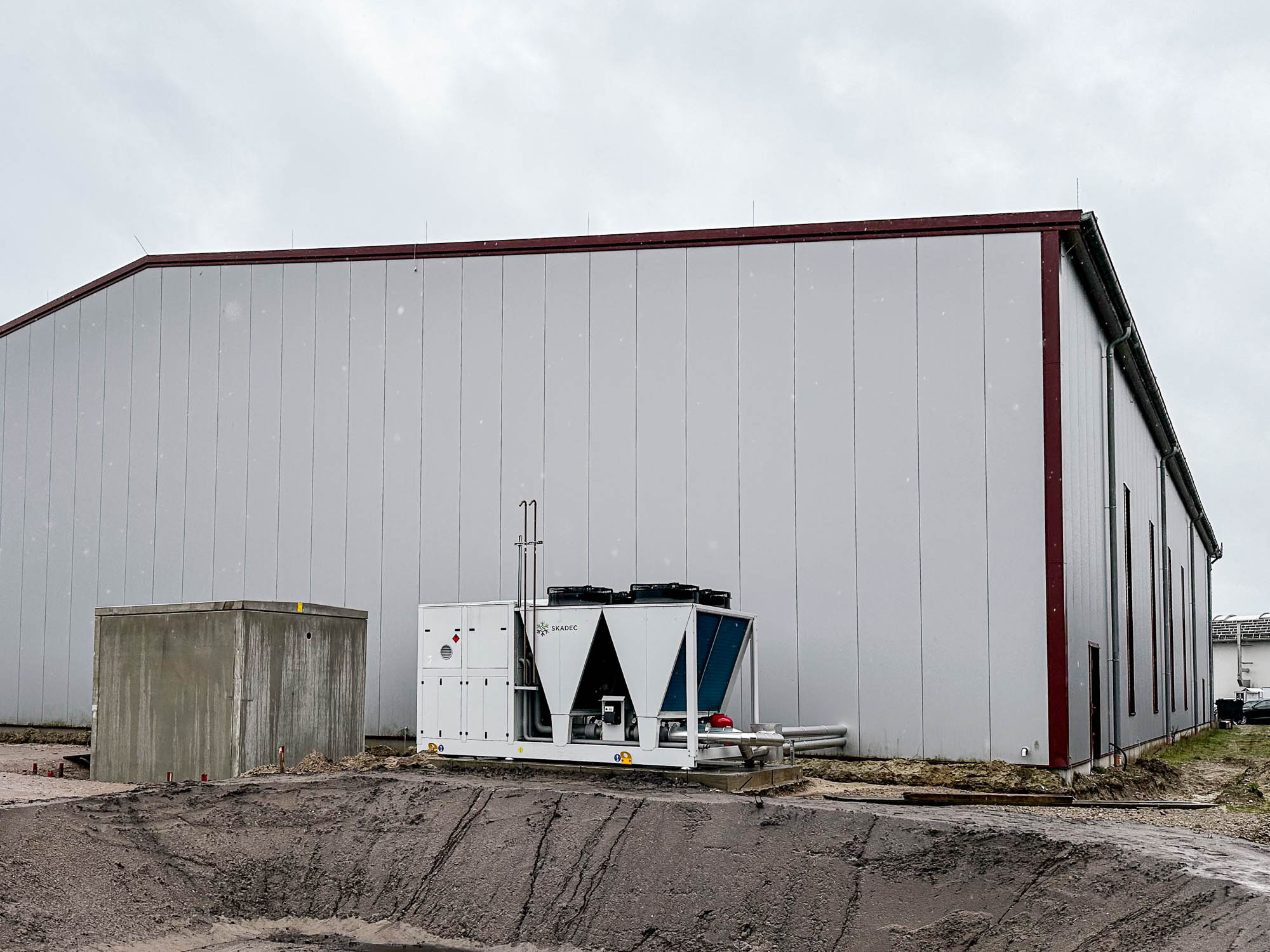 Technikraum im Neubau der Funke Klimatechnik GmbH in Dötlingen