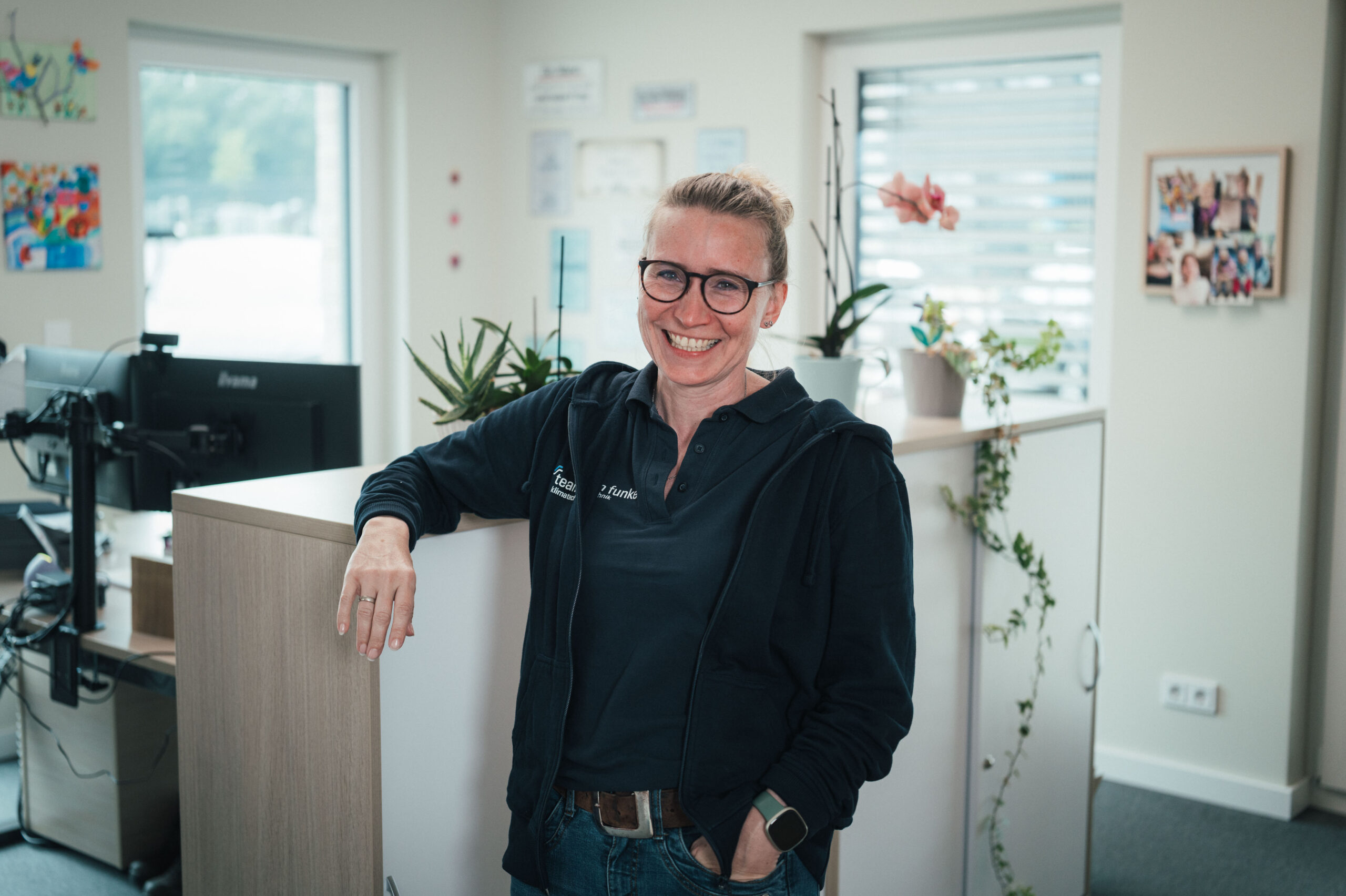 Team von Funke Klimatechnik in der Werkstatt am Standort Dötlingen